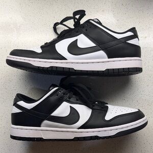 Nike Dunk Low ‘Panda’ White Black Men’s 10 Woman’s 11.5
